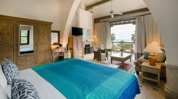 Columbia Beach Resort