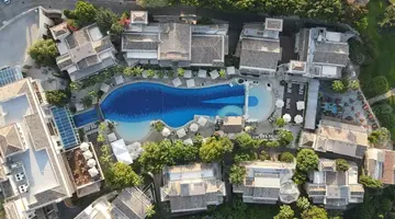 Columbia Beach Resort