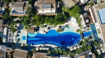 Columbia Beach Resort