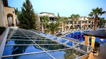 Columbia Beach Resort