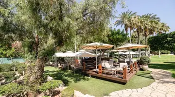 Columbia Beach Resort