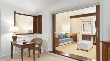 Columbia Beach Resort