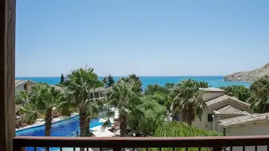 Columbia Beach Resort