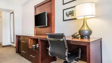 Comfort Inn By The Bay