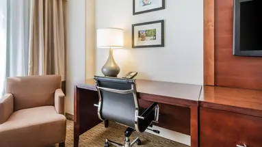 Comfort Inn By The Bay