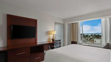 Comfort Inn By The Bay