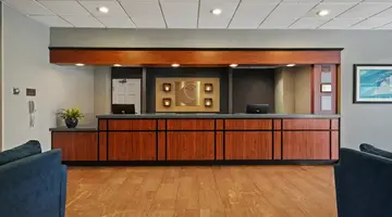 Comfort Inn by the Bay
