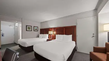 Comfort Inn By The Bay