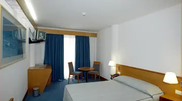 Comfort Inn Hotel - Ponta Delgada