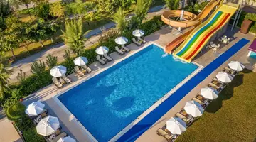 Commodore Elite Suite And Spa