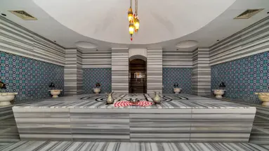 Commodore Elite Suite And Spa