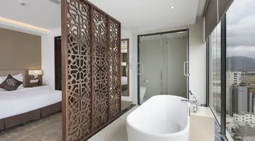 COMODO NHA TRANG HOTEL