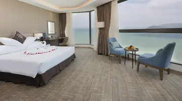 COMODO NHA TRANG HOTEL