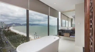 COMODO NHA TRANG HOTEL
