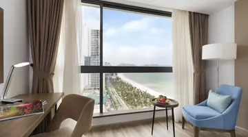 COMODO NHA TRANG HOTEL