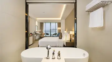 COMODO NHA TRANG HOTEL