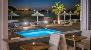 COMPASS BEACH