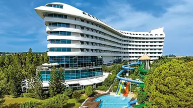 CONCORDE DE LUXE HOTEL