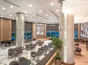 CONCORDE DE LUXE HOTEL