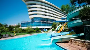 CONCORDE DE LUXE RESORT