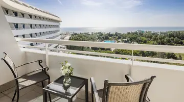CONCORDE DE LUXE RESORT