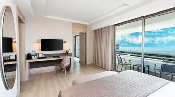 Concorde De Luxe Resort