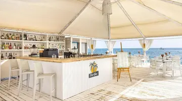 CONCORDE DE LUXE RESORT