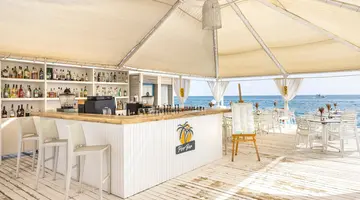 CONCORDE DE LUXE RESORT