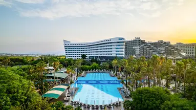 CONCORDE DE LUXE RESORT