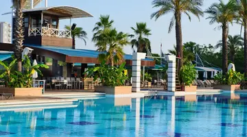 CONCORDE DE LUXE RESORT
