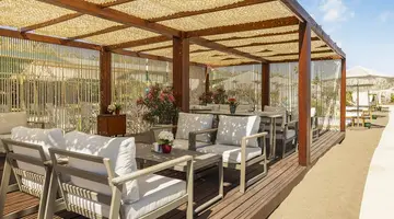 CONCORDE DE LUXE RESORT