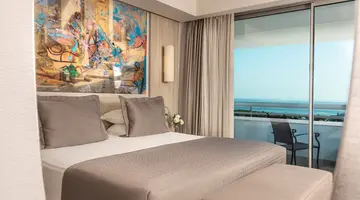 CONCORDE DE LUXE RESORT