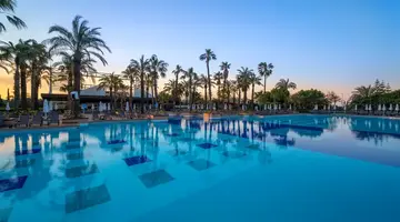 CONCORDE DE LUXE RESORT