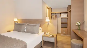 CONCORDE DE LUXE RESORT