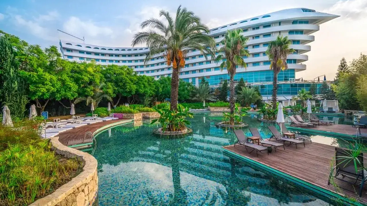 Concorde Deluxe Resort