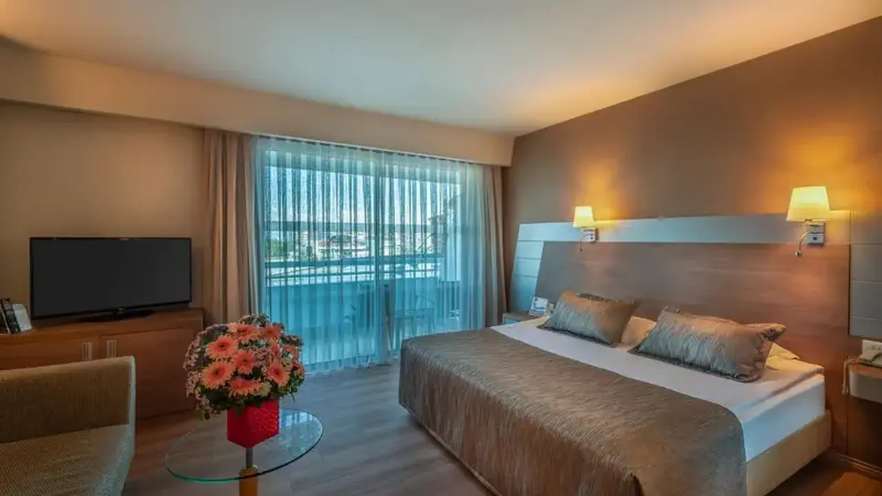 Concorde Deluxe Resort