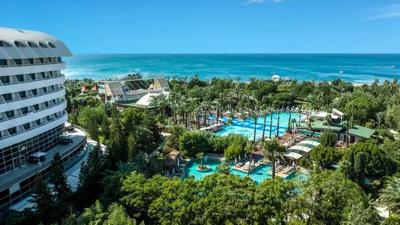 Concorde Deluxe Resort