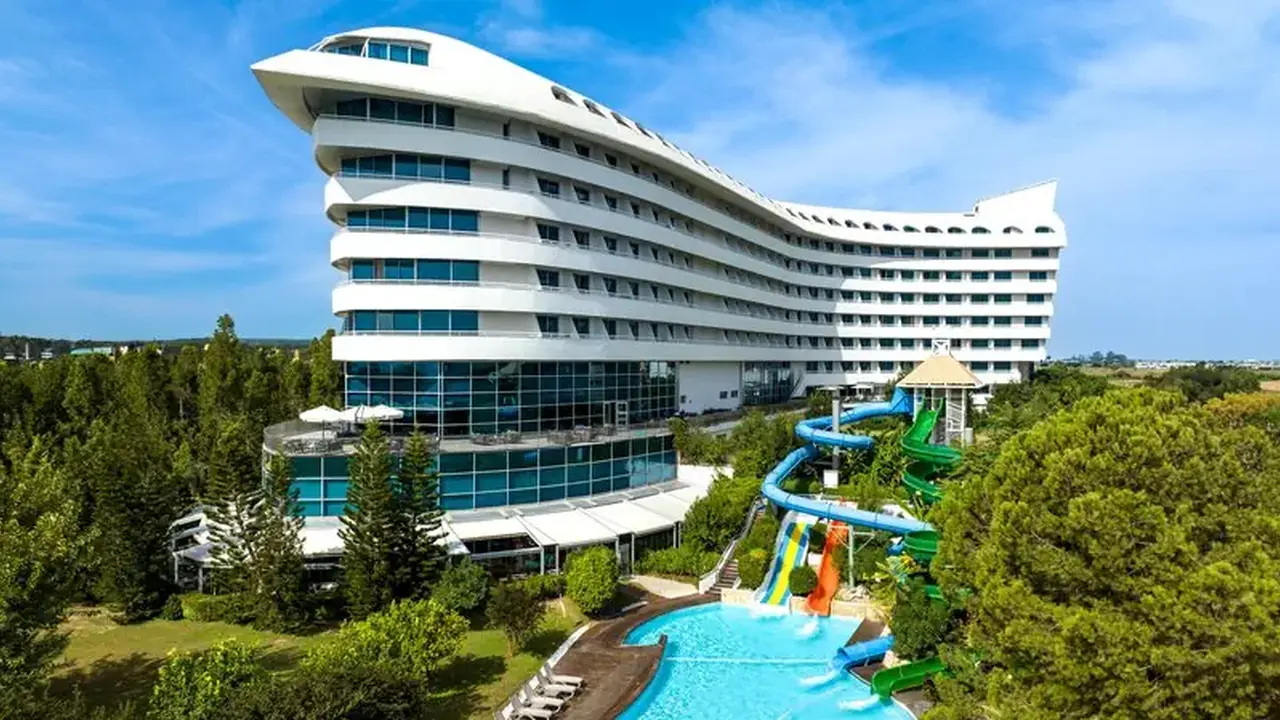 Concorde Deluxe Resort