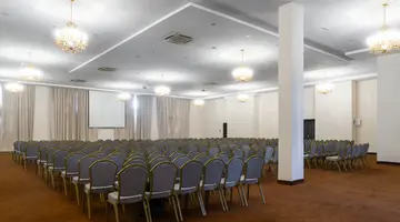 CONCORDE GREEN PARK PALACE