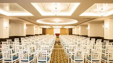 CONCORDIA CELES HOTEL