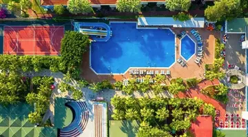 CONCORDIA CELES HOTEL