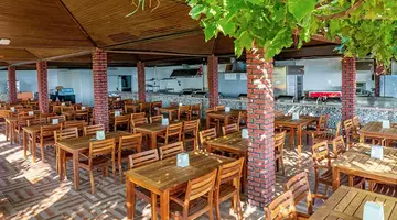 CONCORDIA CELES HOTEL