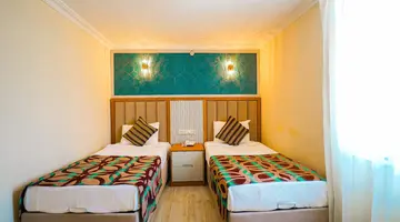 CONCORDIA CELES HOTEL