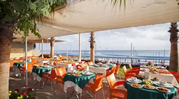 CONCORDIA CELES HOTEL