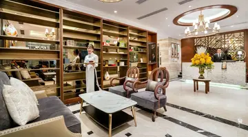 Conifer Grand Hotel