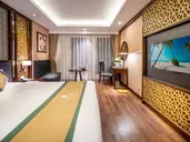 Conifer Grand Hotel