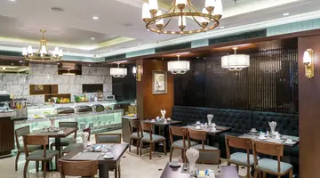 Conifer Grand Hotel