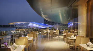 Conrad Hotel Abu Dhabi Etihad Towers