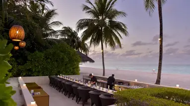 CONRAD MALDIVES RANGALI ISLAND