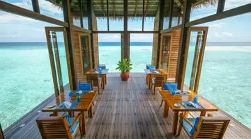 CONRAD MALDIVES RANGALI ISLAND